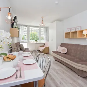 https://mieszkanie-sloneczny-blask-apartment.gdanskhotel.org